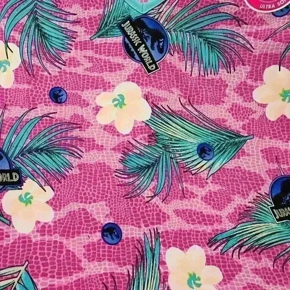 Scrubstar Womens V-Neck Scrub Top Ultra Soft Size M, L, XL, 3XL Jurassic World - Picture 11 of 11